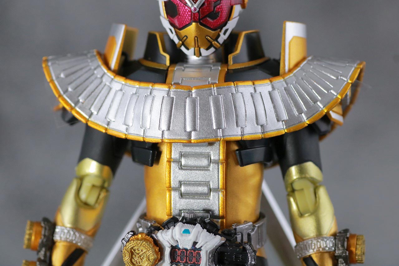 S.H.フィギュアーツ　仮面ライダージオウ　オーマフォーム　レビュー　本体