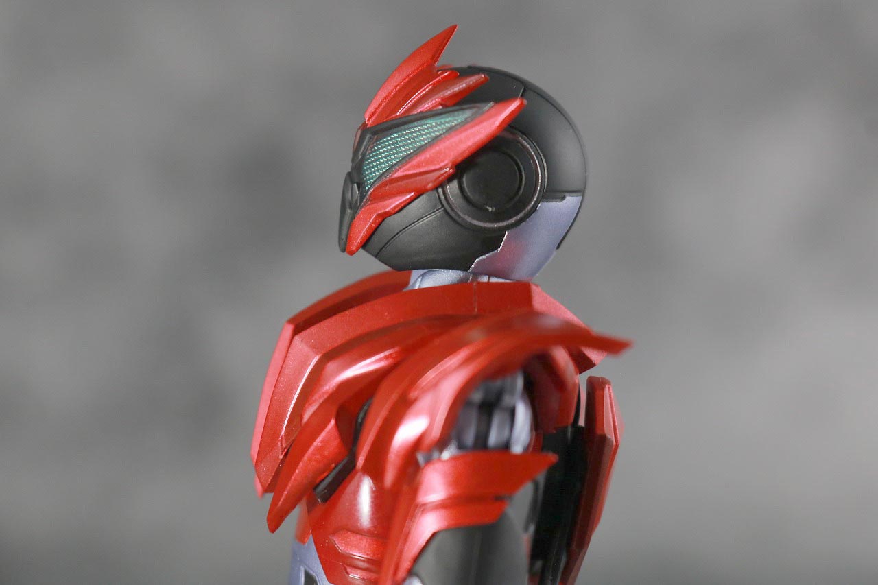 S.H.フィギュアーツ　仮面ライダー迅　バーニングファルコン　レビュー　可動範囲