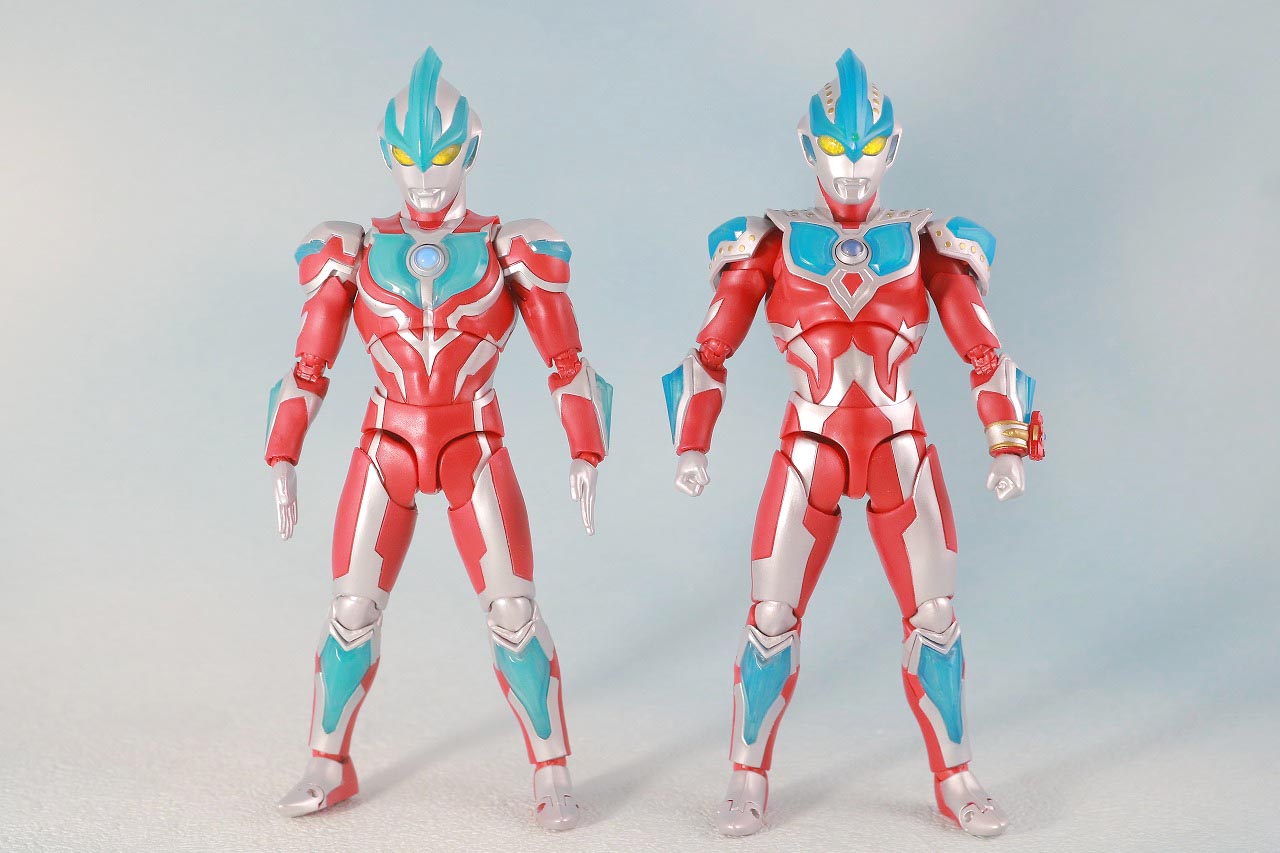 S.H.フィギュアーツ　ウルトラマンギンガストリウム　レビュー　本体　比較