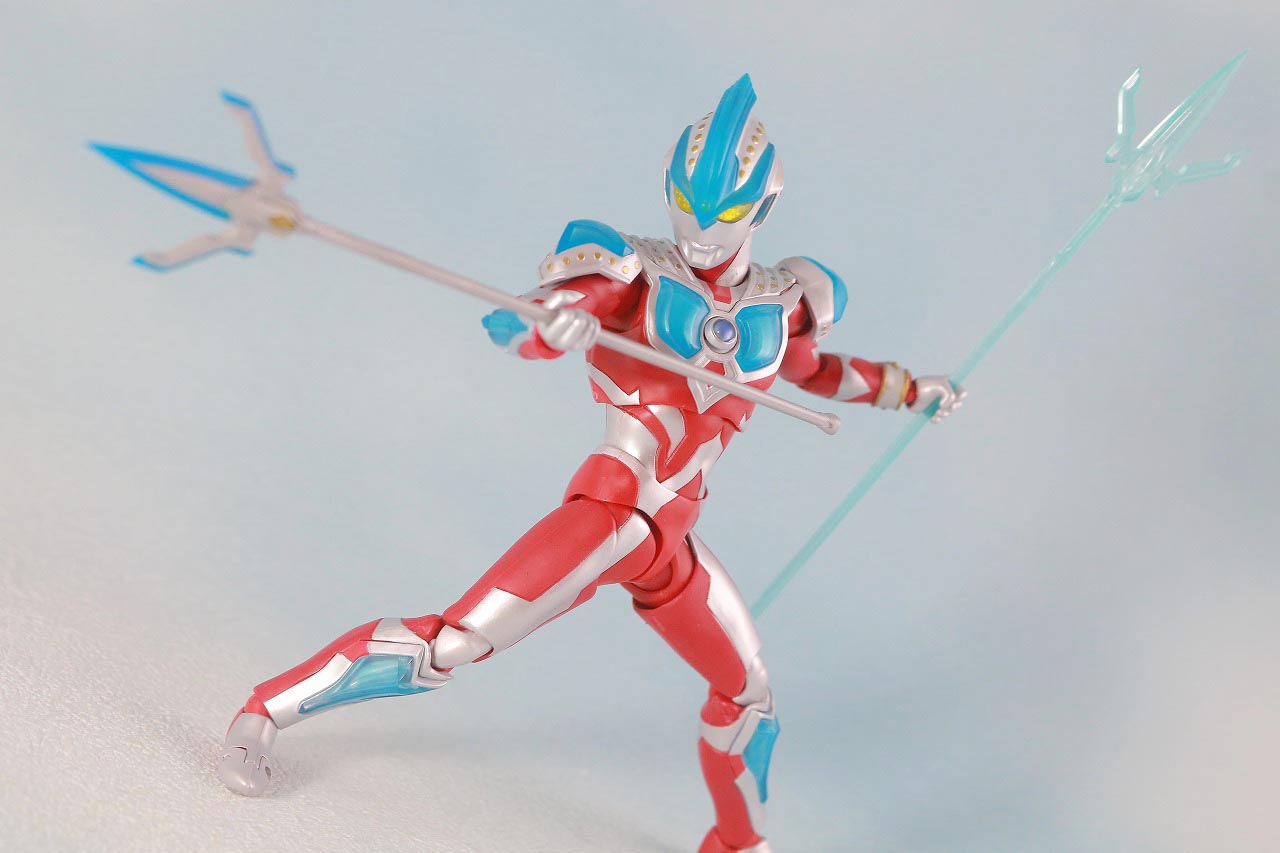 S.H.フィギュアーツ　ウルトラマンギンガストリウム　レビュー　アクション