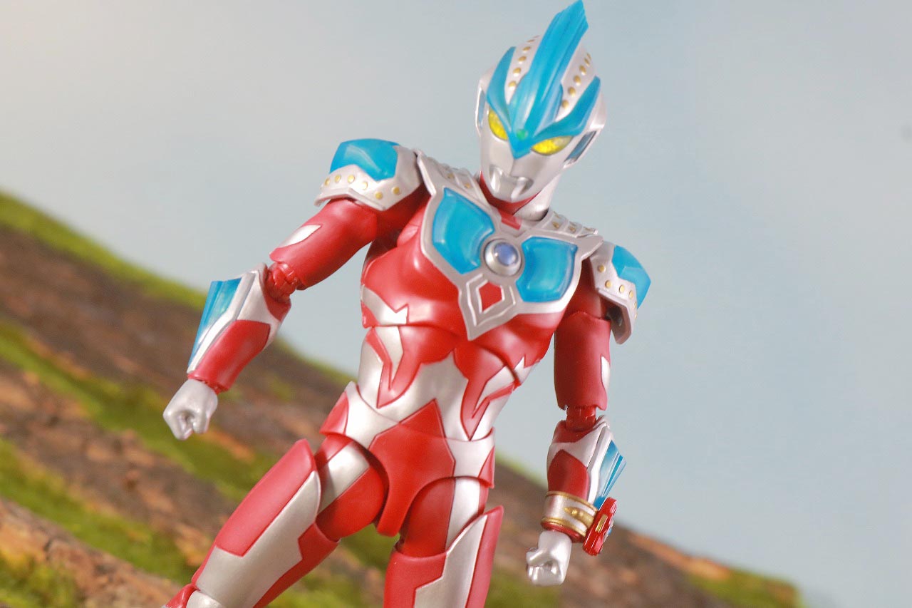 S.H.フィギュアーツ　ウルトラマンギンガストリウム　レビュー　アクション