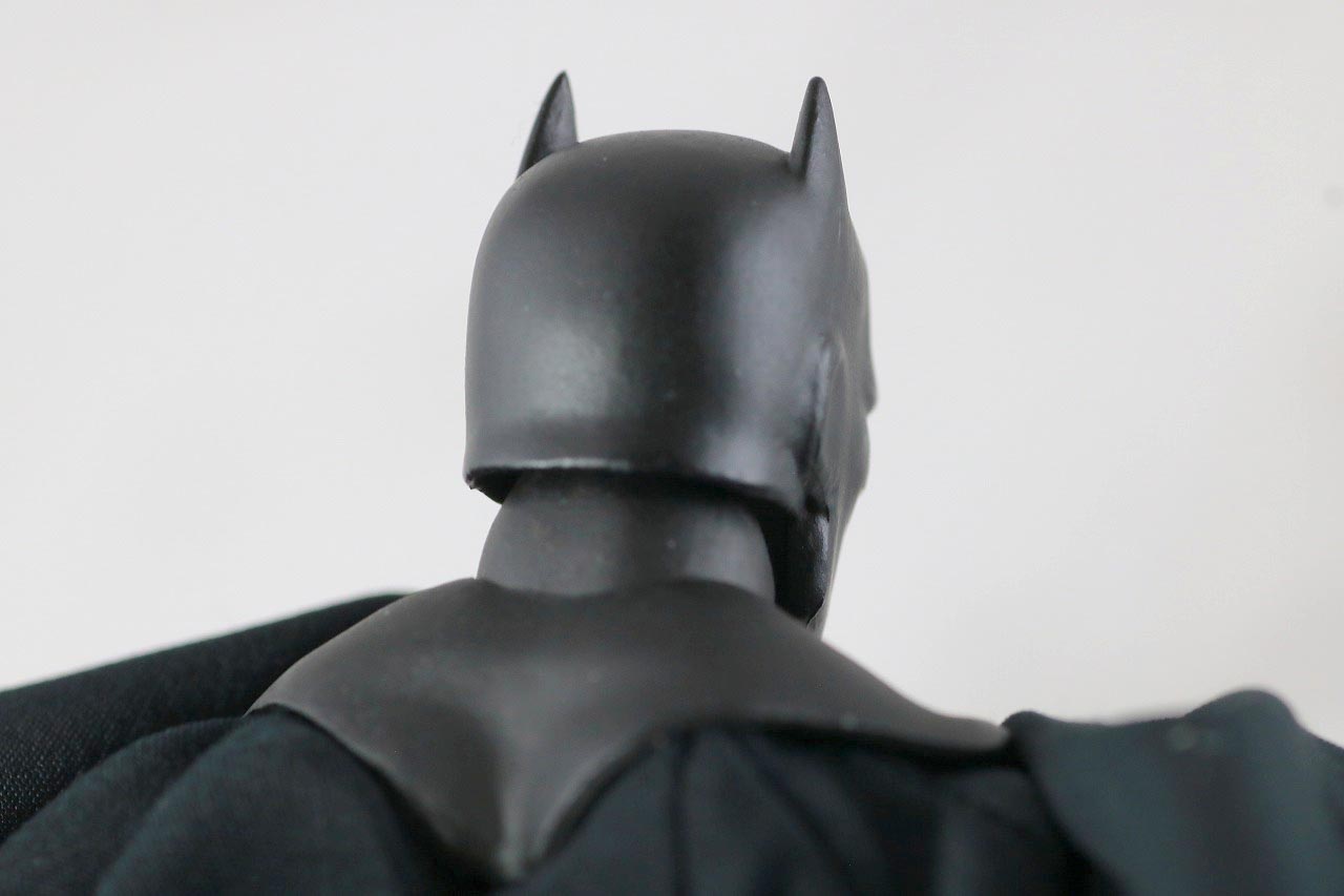 MAFEX　バットマン　HUSH BLACK ver.　レビュー　本体