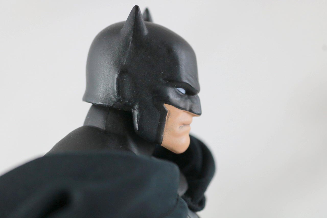 MAFEX　バットマン　HUSH BLACK ver.　レビュー　本体