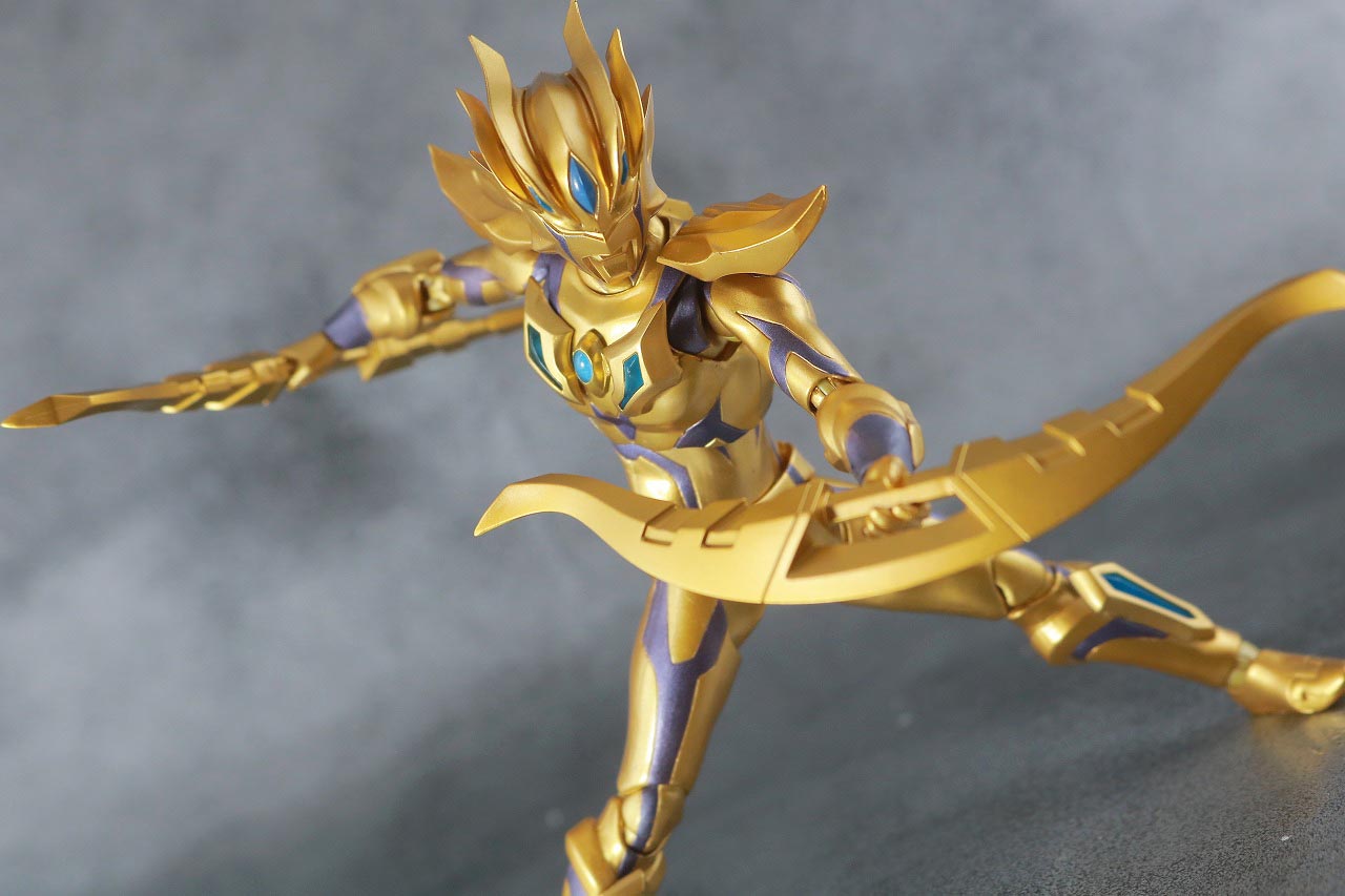 S.H.フィギュアーツ　ウルトラマンゼロビヨンド　ギャラクシーグリッター　レビュー　アクション