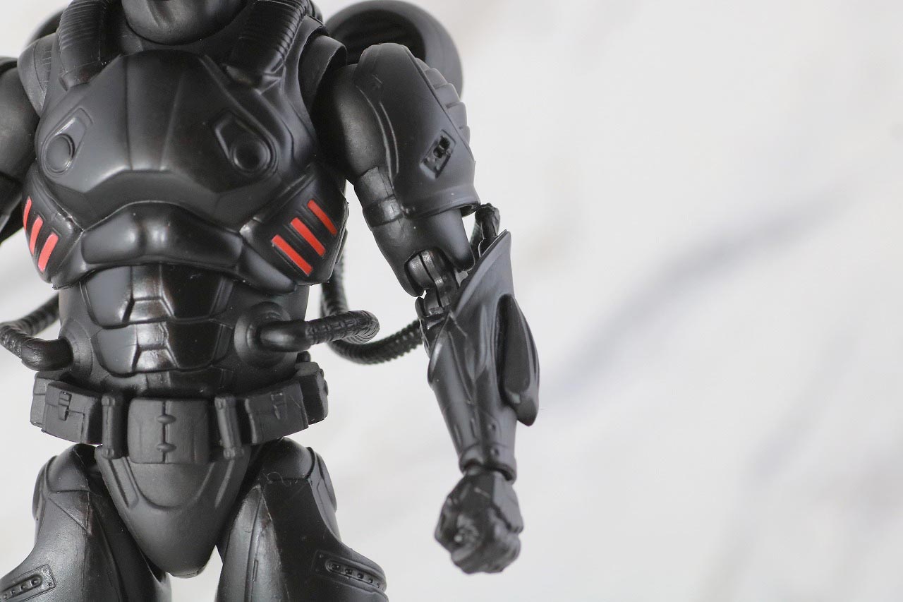 MAFEX　ブラックマンタ　レビュー　本体