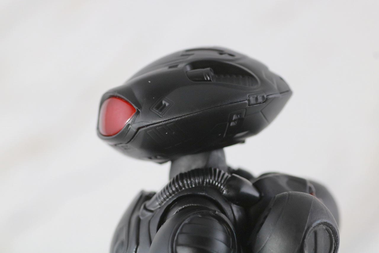 MAFEX　ブラックマンタ　レビュー　本体