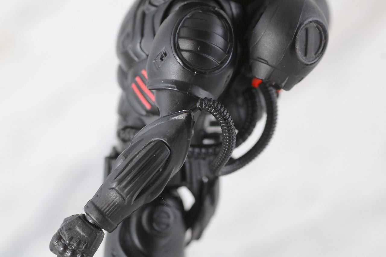 MAFEX　ブラックマンタ　レビュー　本体