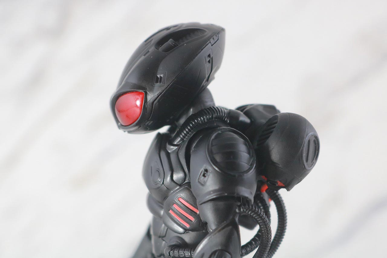 MAFEX　ブラックマンタ　レビュー　可動範囲