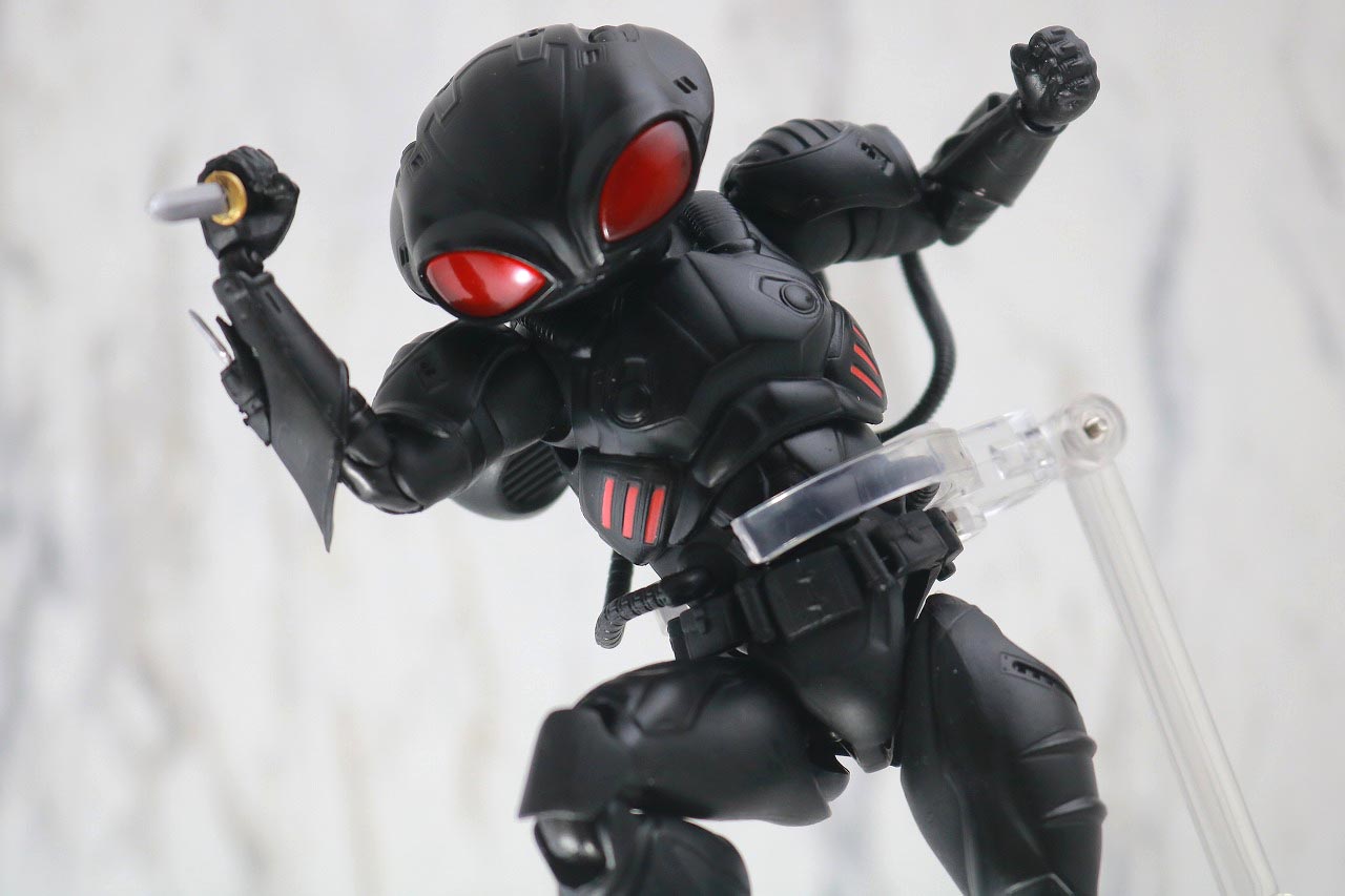 MAFEX　ブラックマンタ　レビュー　アクション