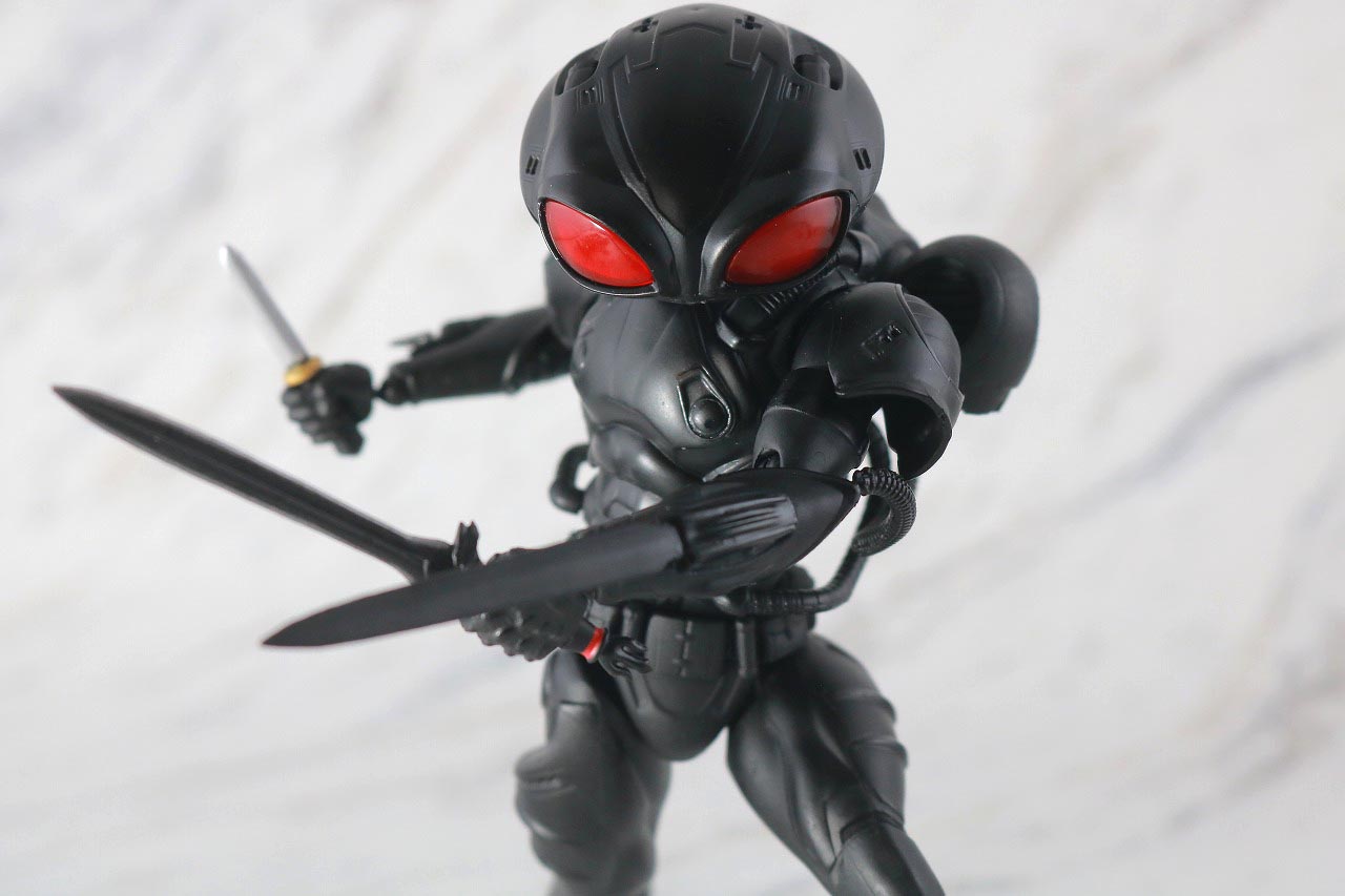 MAFEX　ブラックマンタ　レビュー　アクション