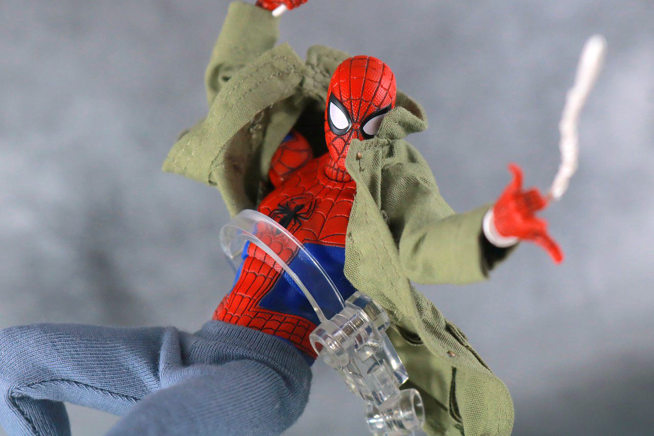 MAFEX　スパイダーマン　ピーター・B・パーカー　レビュー　アクション