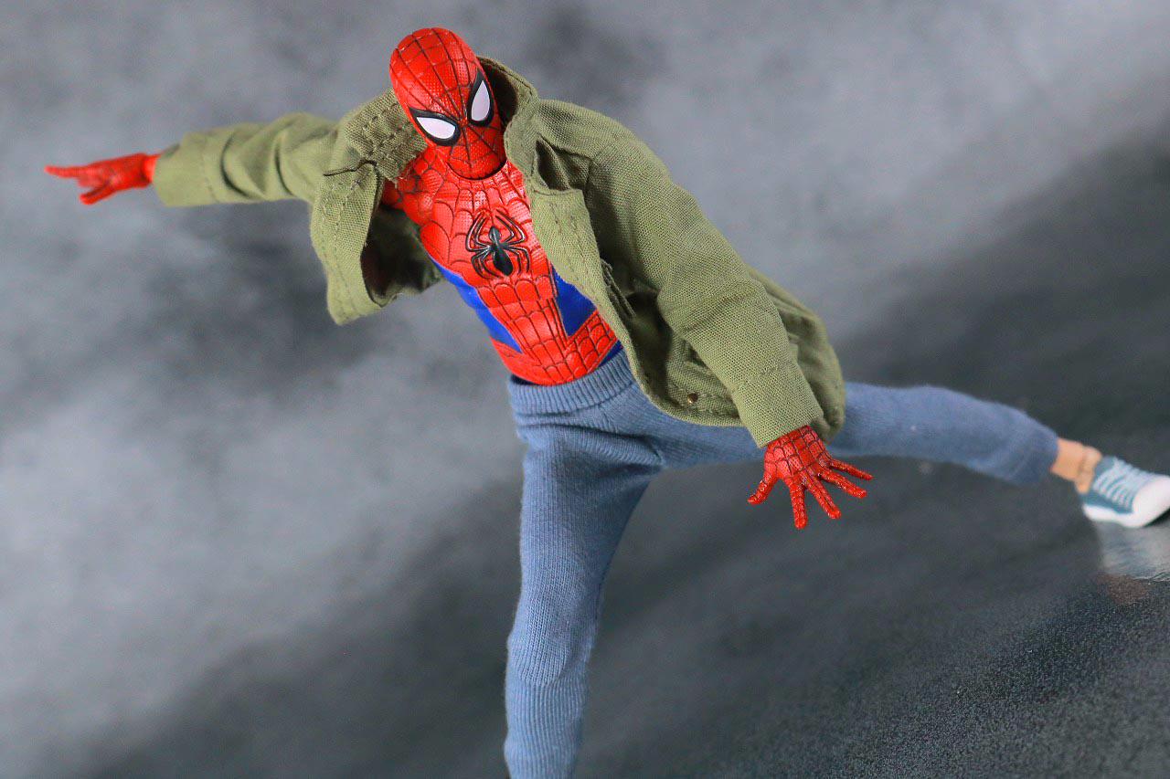 MAFEX　スパイダーマン　ピーター・B・パーカー　レビュー　アクション