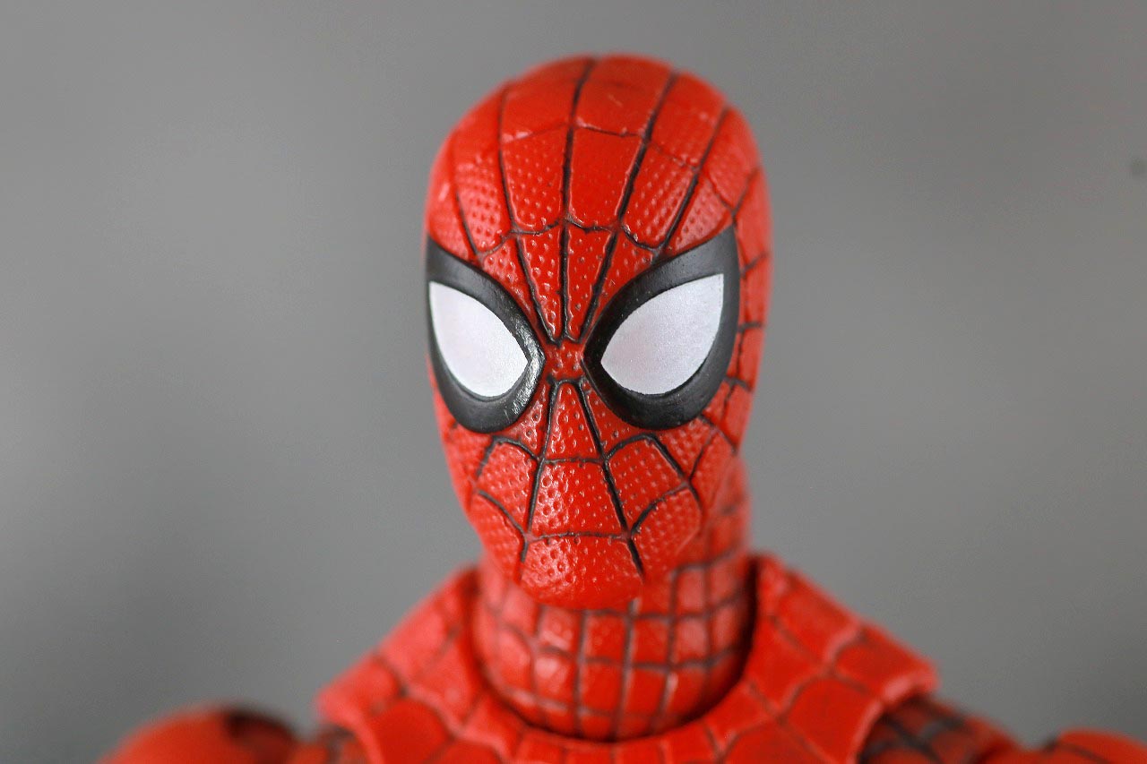 MAFEX　スパイダーマン　ピーター・B・パーカー　レビュー　本体　スーツ