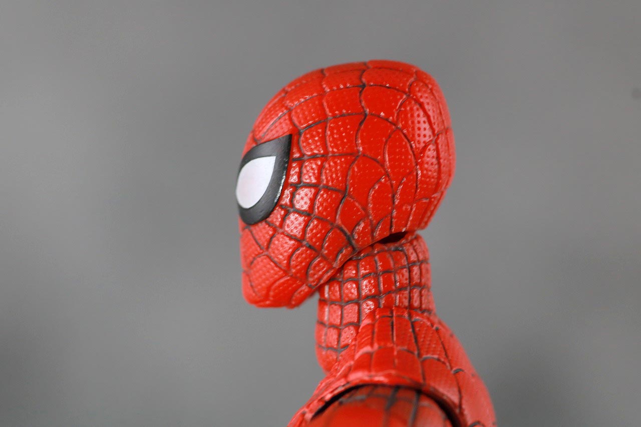 MAFEX　スパイダーマン　ピーター・B・パーカー　レビュー　本体　スーツ