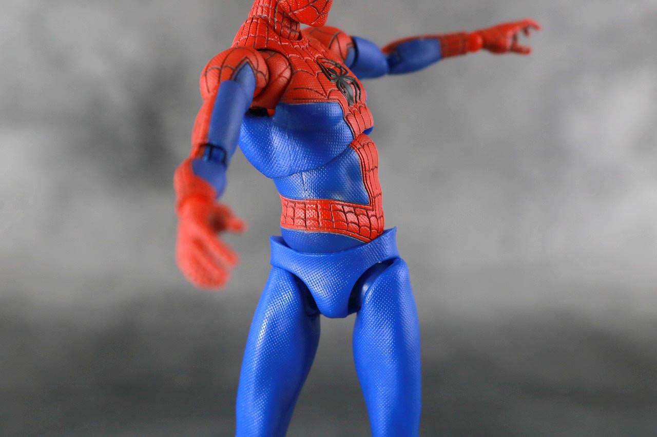 MAFEX　スパイダーマン　ピーター・B・パーカー　レビュー　可動範囲