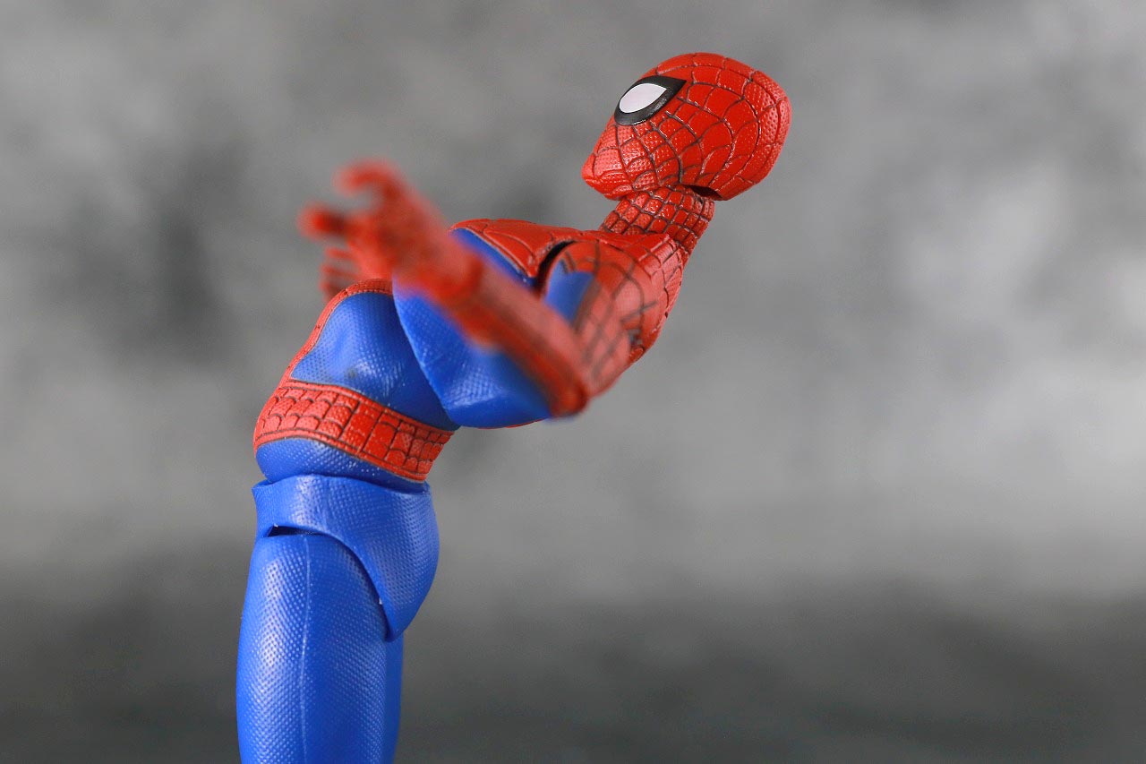 MAFEX　スパイダーマン　ピーター・B・パーカー　レビュー　可動範囲