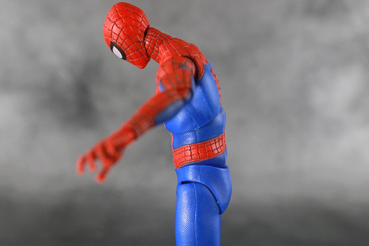 MAFEX　スパイダーマン　ピーター・B・パーカー　レビュー　可動範囲