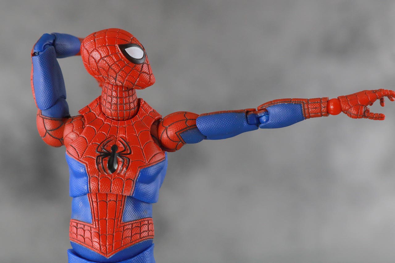 MAFEX　スパイダーマン　ピーター・B・パーカー　レビュー　可動範囲