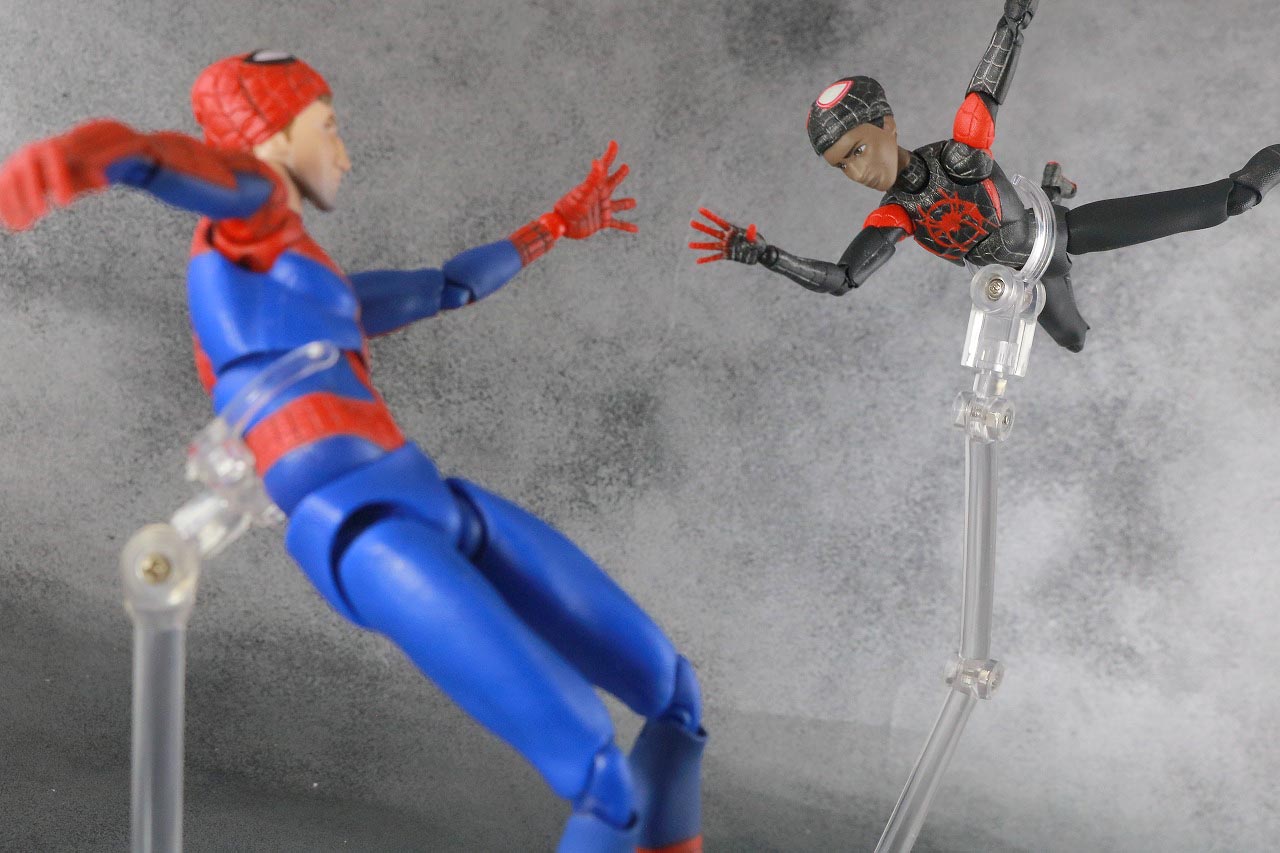 MAFEX　スパイダーマン　ピーター・B・パーカー　レビュー　アクション　マイルス・モラレス