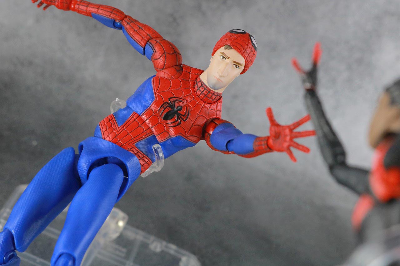 MAFEX　スパイダーマン　ピーター・B・パーカー　レビュー　アクション　マイルス・モラレス