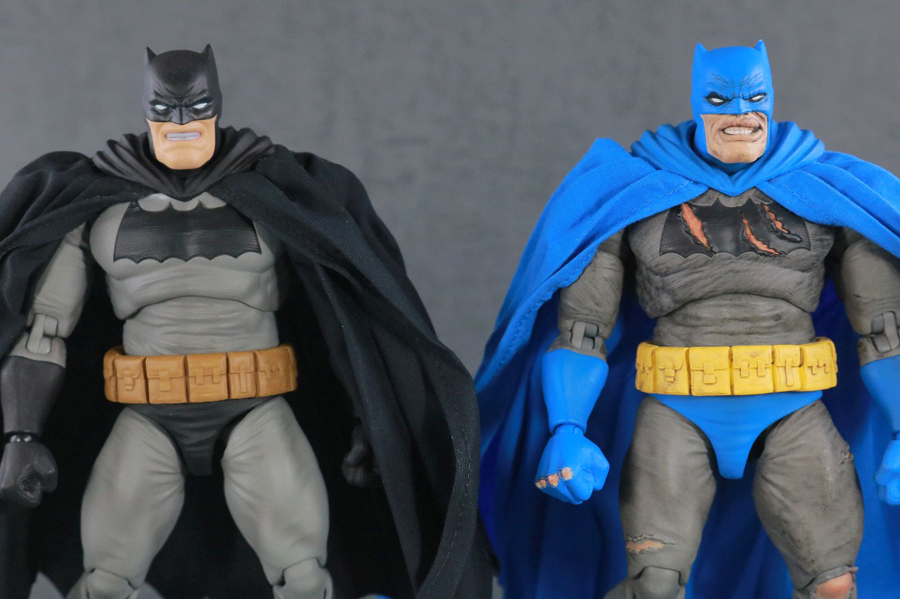 MAFEX　バットマン TDKR：The Dark Knight Triumphant　レビュー　本体　比較