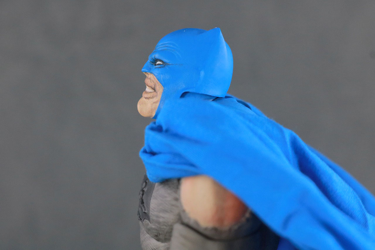 MAFEX　バットマン TDKR：The Dark Knight Triumphant　レビュー　可動範囲