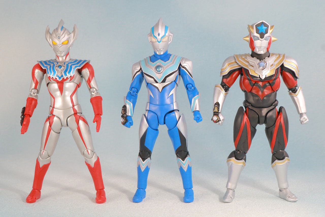 S.H.フィギュアーツ　ウルトラマンフーマ　レビュー　本体　ウルトラマンタイガ　ウルトラマンタイタス　比較