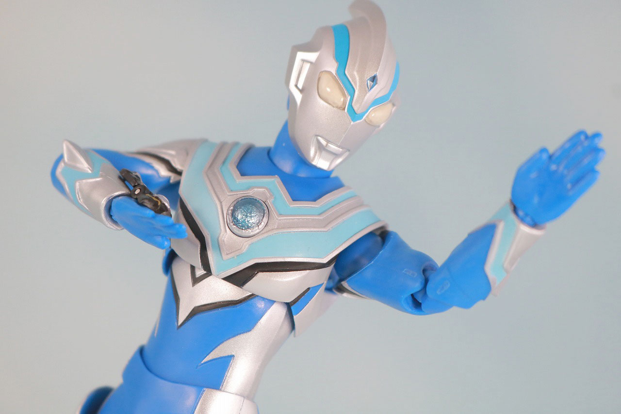 S.H.フィギュアーツ　ウルトラマンフーマ　レビュー　アクション