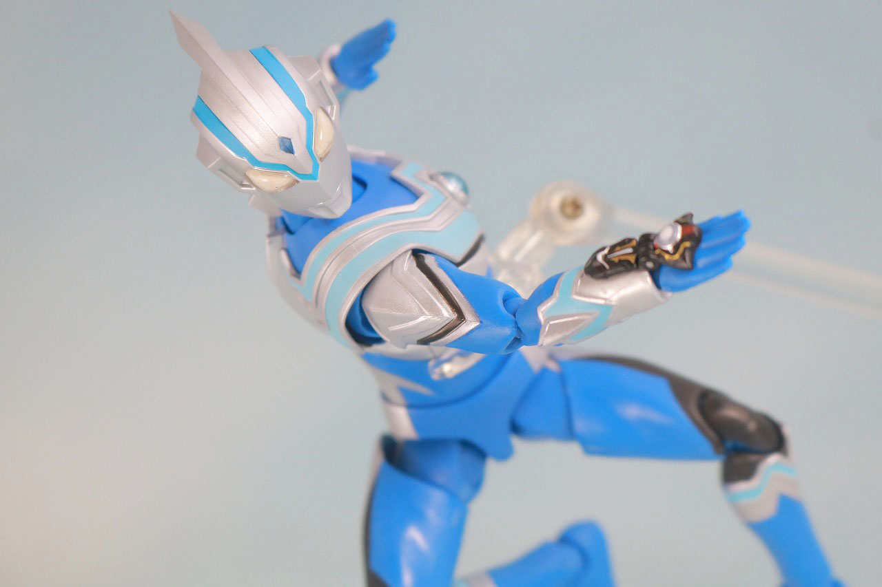 S.H.フィギュアーツ　ウルトラマンフーマ　レビュー　アクション