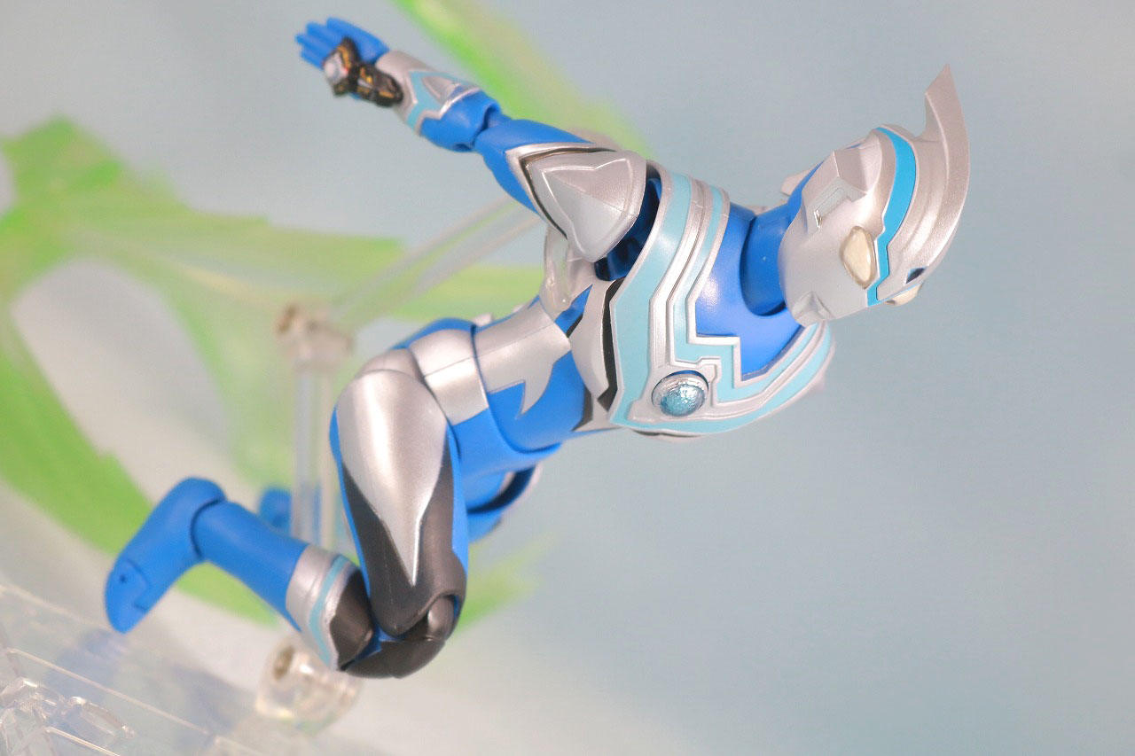 S.H.フィギュアーツ　ウルトラマンフーマ　レビュー　アクション