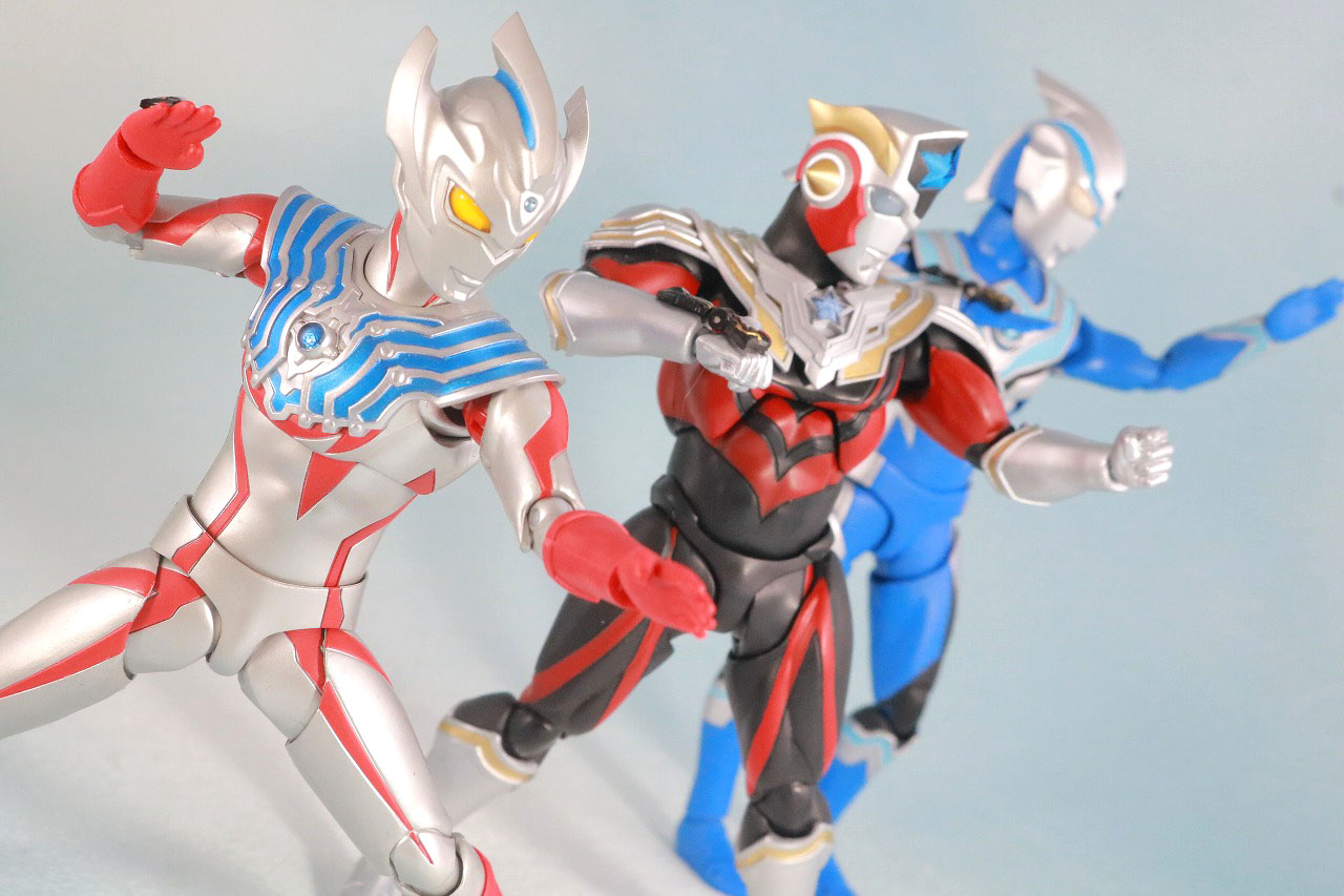 S.H.フィギュアーツ　ウルトラマンフーマ　レビュー　アクション　ウルトラマンタイタス　ウルトラマンタイガ