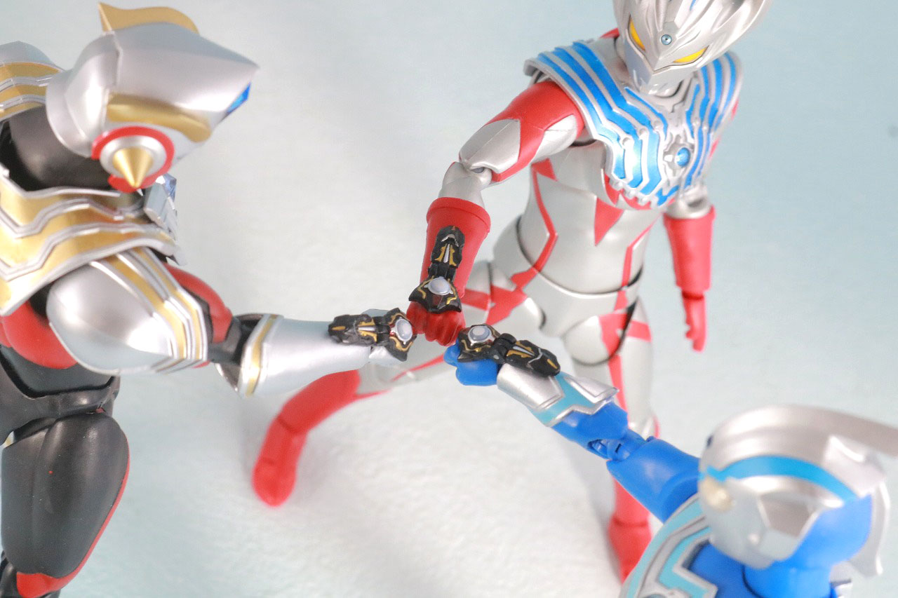 S.H.フィギュアーツ　ウルトラマンフーマ　レビュー　アクション　ウルトラマンタイタス　ウルトラマンタイガ