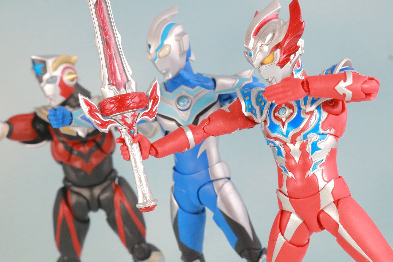 S.H.フィギュアーツ　ウルトラマンフーマ　レビュー　アクション　ウルトラマンタイガ　トライストリウム　タイタス