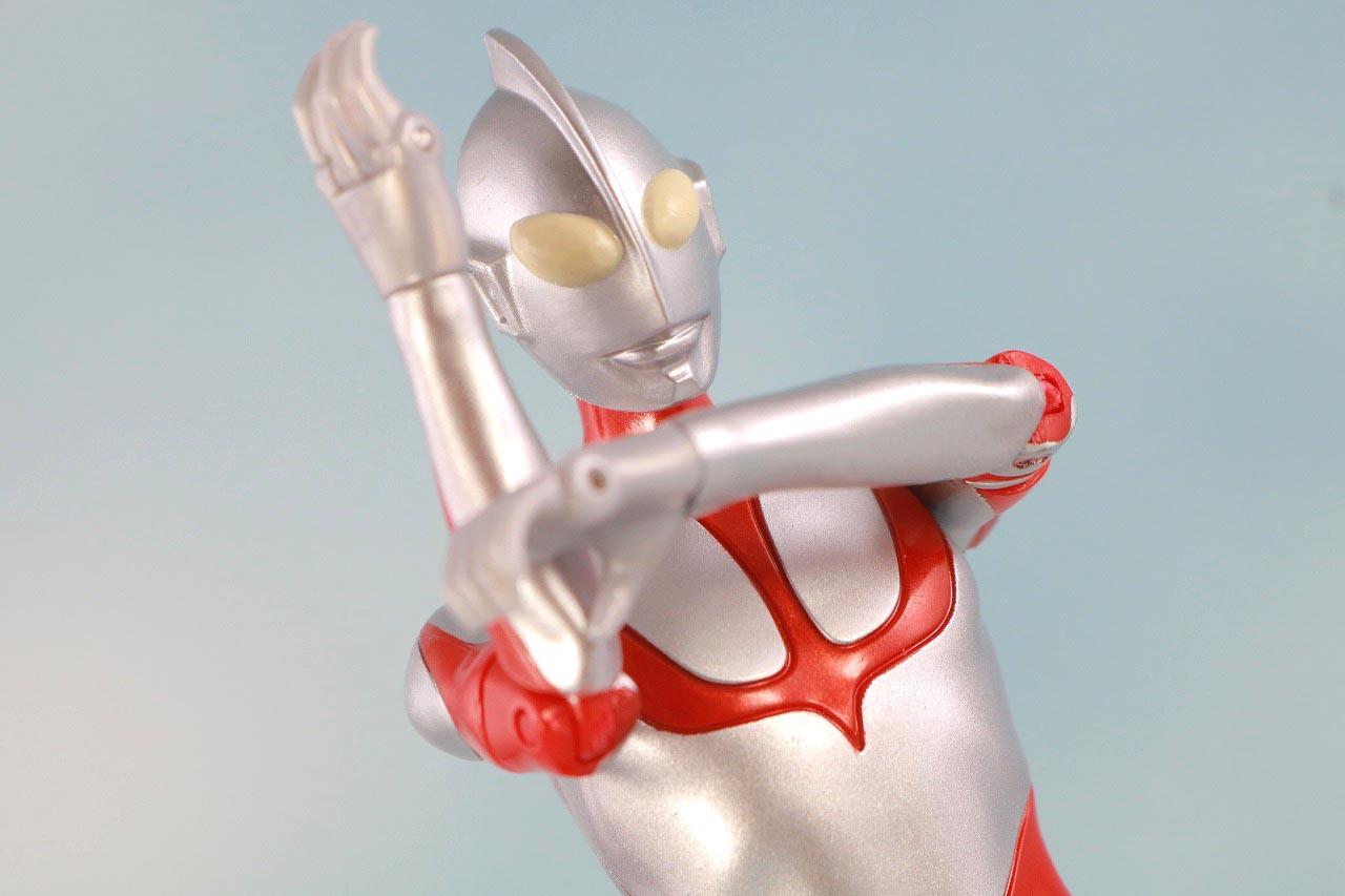 ウルトラアクションフィギュア　シン・ウルトラマン　アクション　レビュー