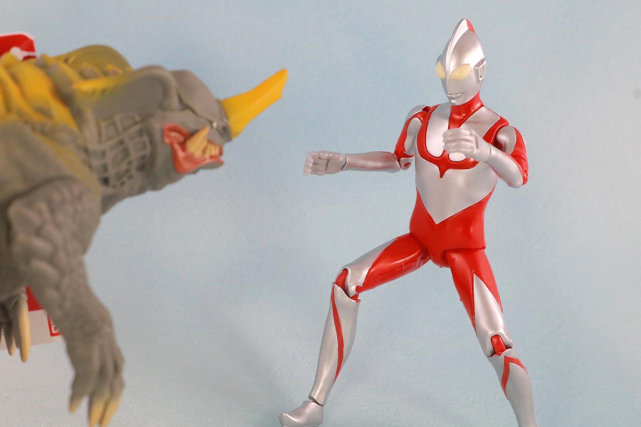 ウルトラアクションフィギュア　シン・ウルトラマン　アクション　レビュー　ネロンガ