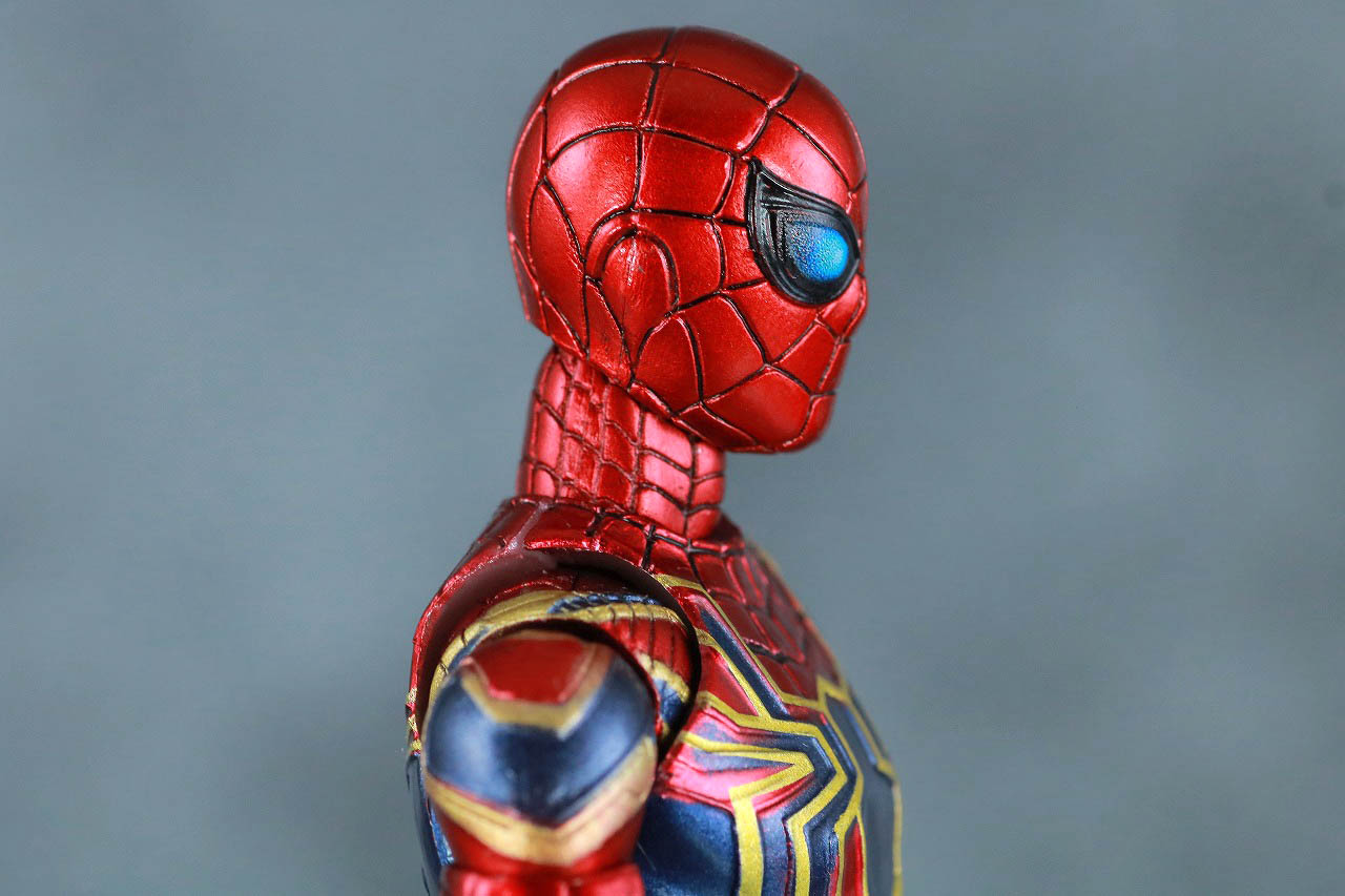 MAFEX アイアン・スパイダー　アベンジャーズ／エンドゲーム　レビュー　本体