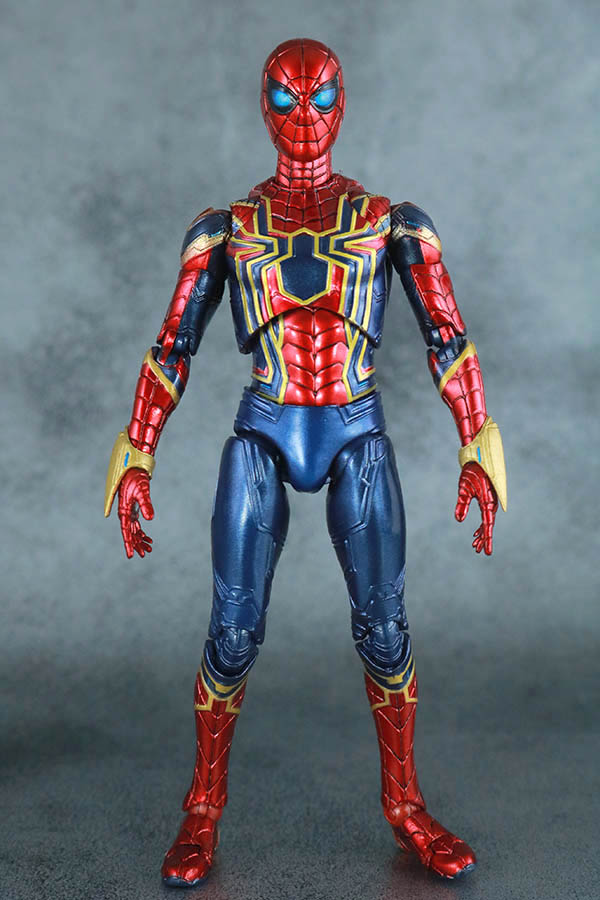 MAFEX アイアン・スパイダー　アベンジャーズ／エンドゲーム　レビュー　本体