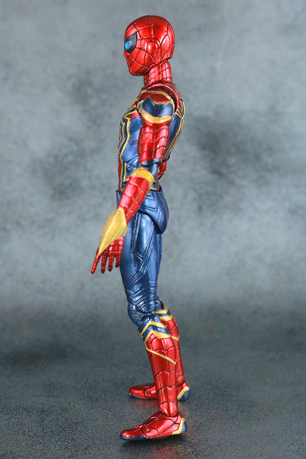 MAFEX アイアン・スパイダー　アベンジャーズ／エンドゲーム　レビュー　本体