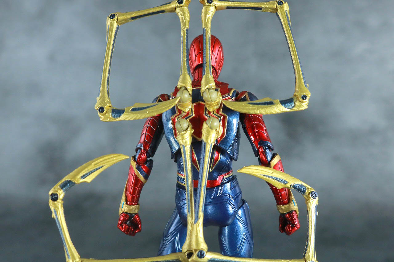 MAFEX アイアン・スパイダー　アベンジャーズ／エンドゲーム　レビュー　付属品　ピンサー