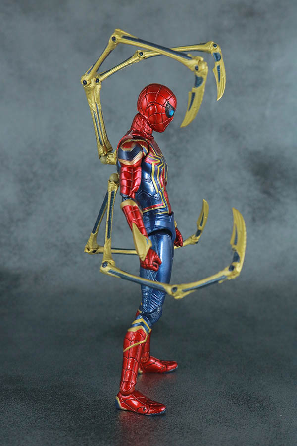 MAFEX アイアン・スパイダー　アベンジャーズ／エンドゲーム　レビュー　付属品　ピンサー