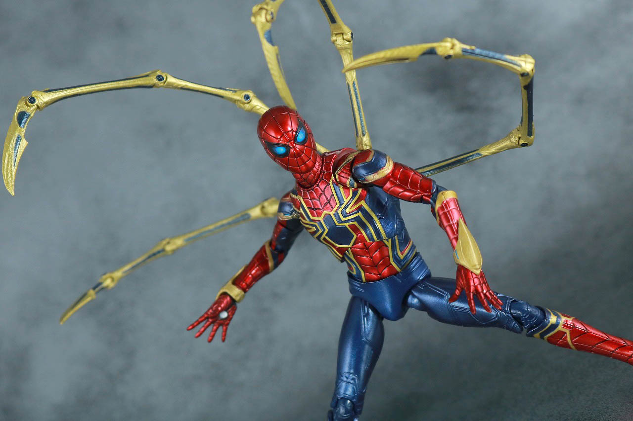 MAFEX アイアン・スパイダー　アベンジャーズ／エンドゲーム　レビュー　アクション