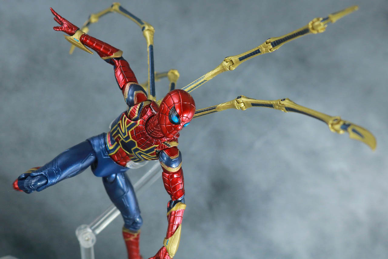 MAFEX アイアン・スパイダー　アベンジャーズ／エンドゲーム　レビュー　アクション