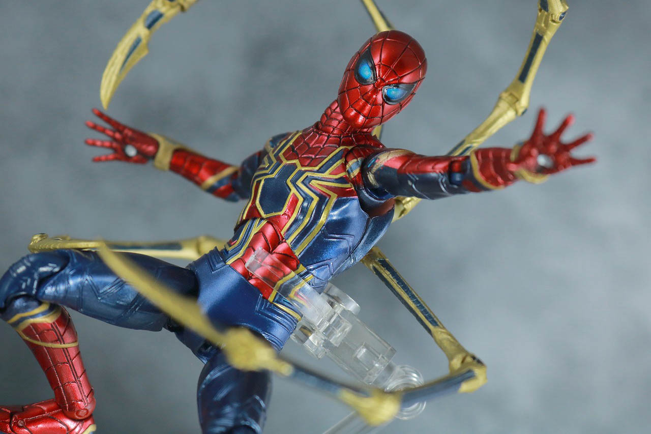 MAFEX アイアン・スパイダー　アベンジャーズ／エンドゲーム　レビュー　アクション