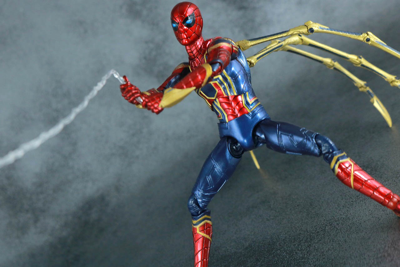 MAFEX アイアン・スパイダー　アベンジャーズ／エンドゲーム　レビュー　アクション