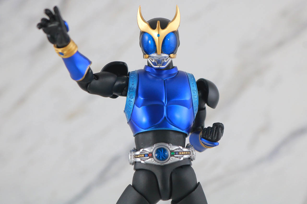 S.H.フィギュアーツ　仮面ライダークウガ ドラゴンフォーム　真骨彫製法　レビュー　アクション