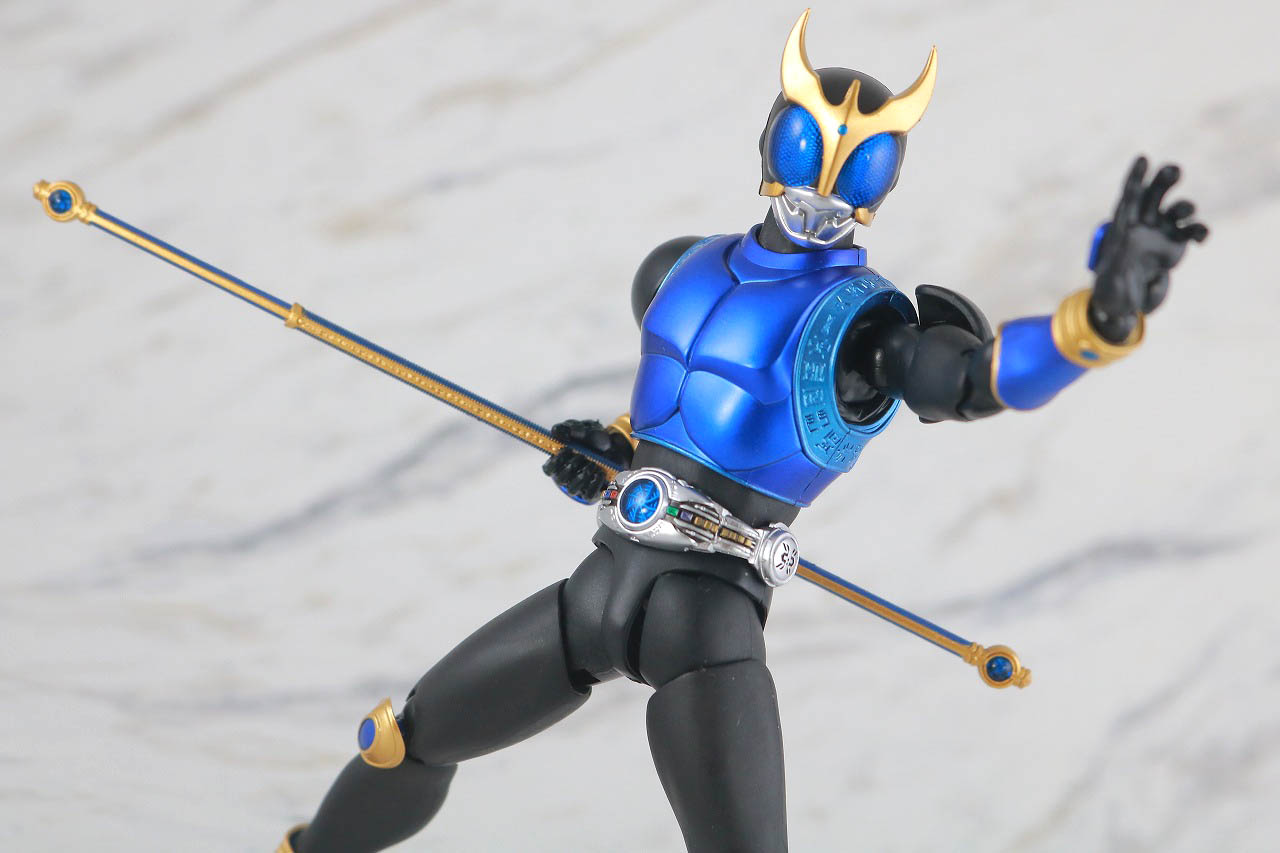 S.H.フィギュアーツ　仮面ライダークウガ ドラゴンフォーム　真骨彫製法　レビュー　アクション