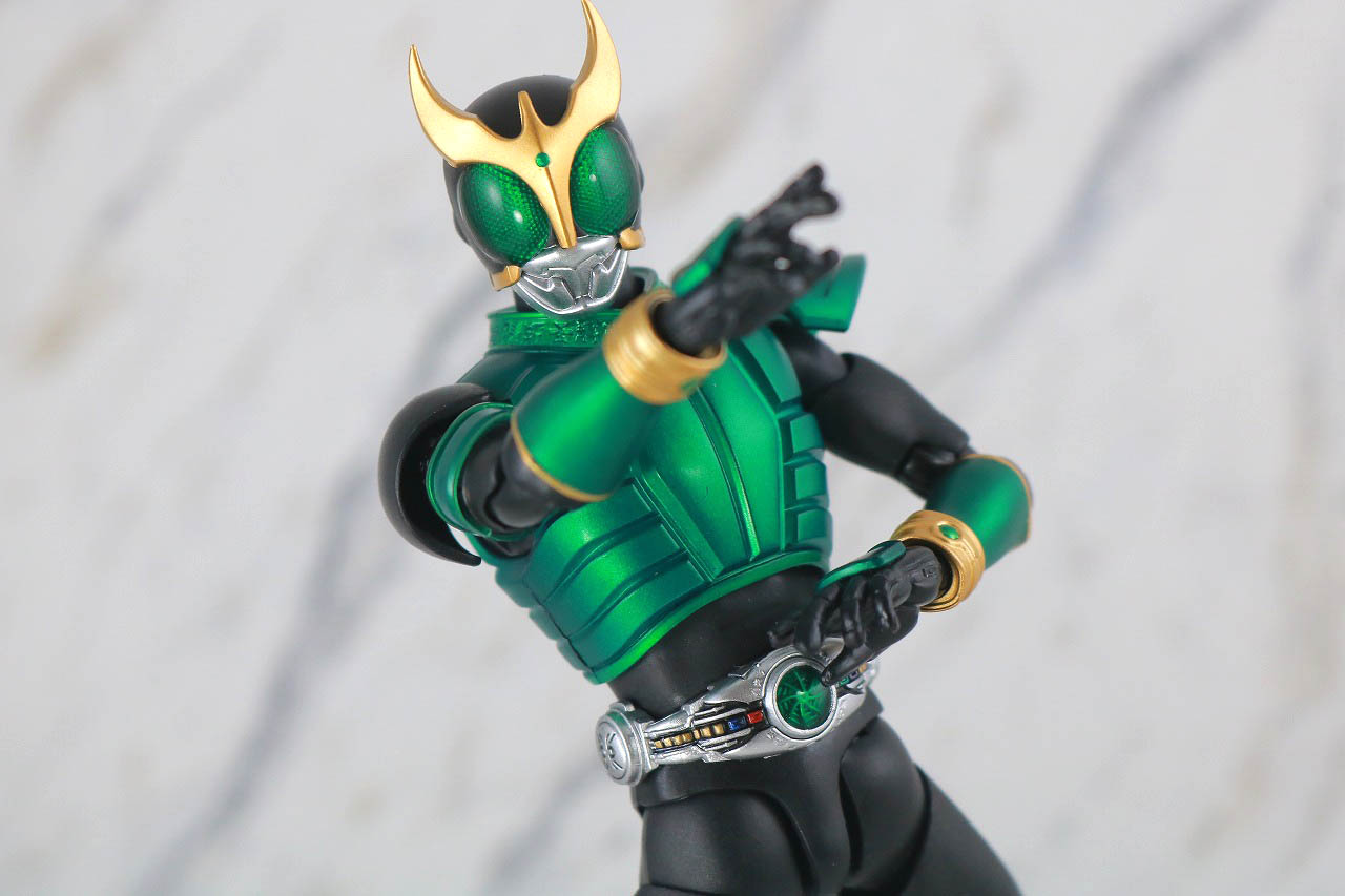 S.H.フィギュアーツ　仮面ライダークウガ　ペガサスフォーム　真骨彫製法　レビュー　アクション