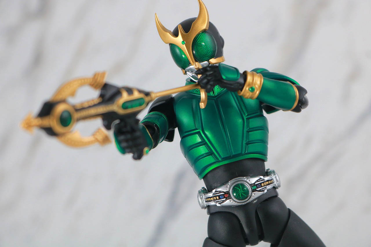 S.H.フィギュアーツ　仮面ライダークウガ　ペガサスフォーム　真骨彫製法　レビュー　アクション