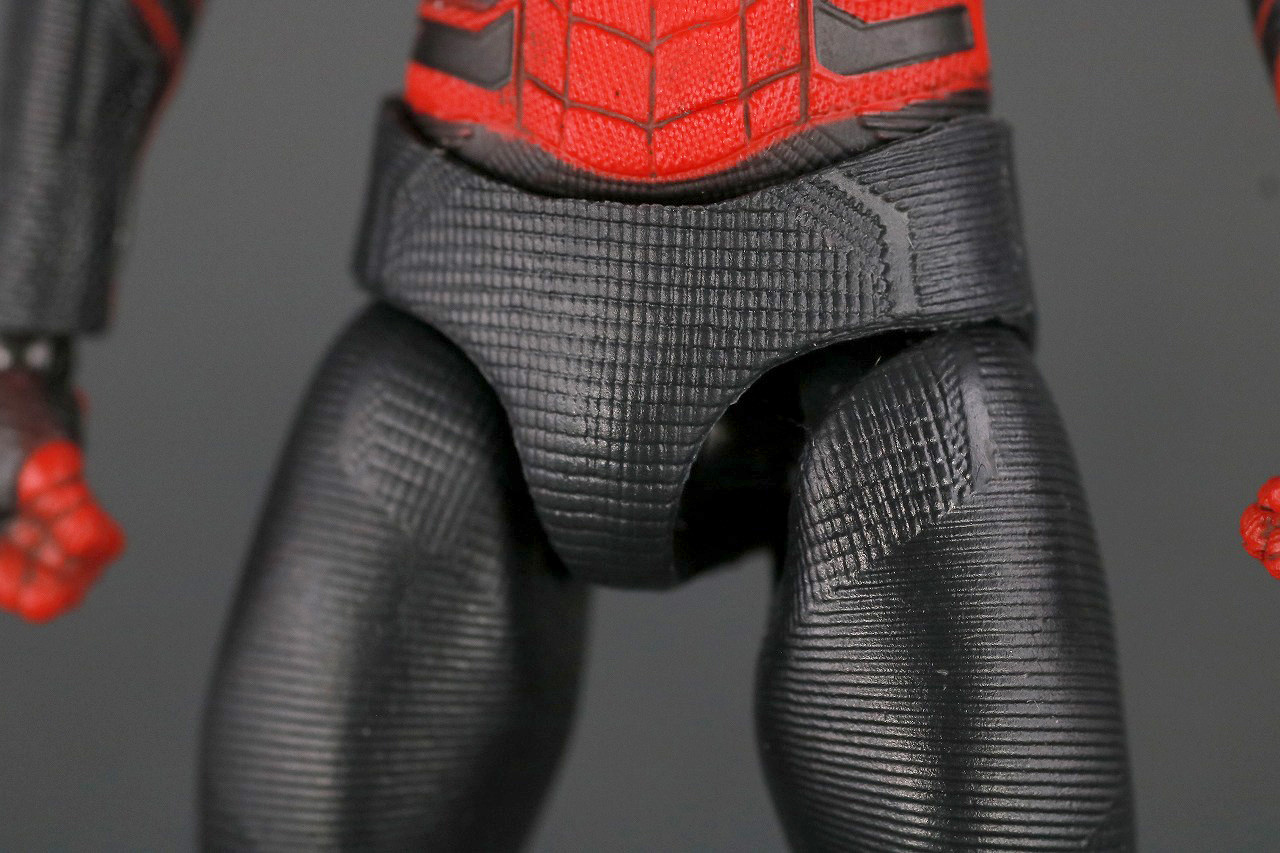 MAFEX　マフェックス　スパイダーマン　アップグレードスーツ　レビュー　本体