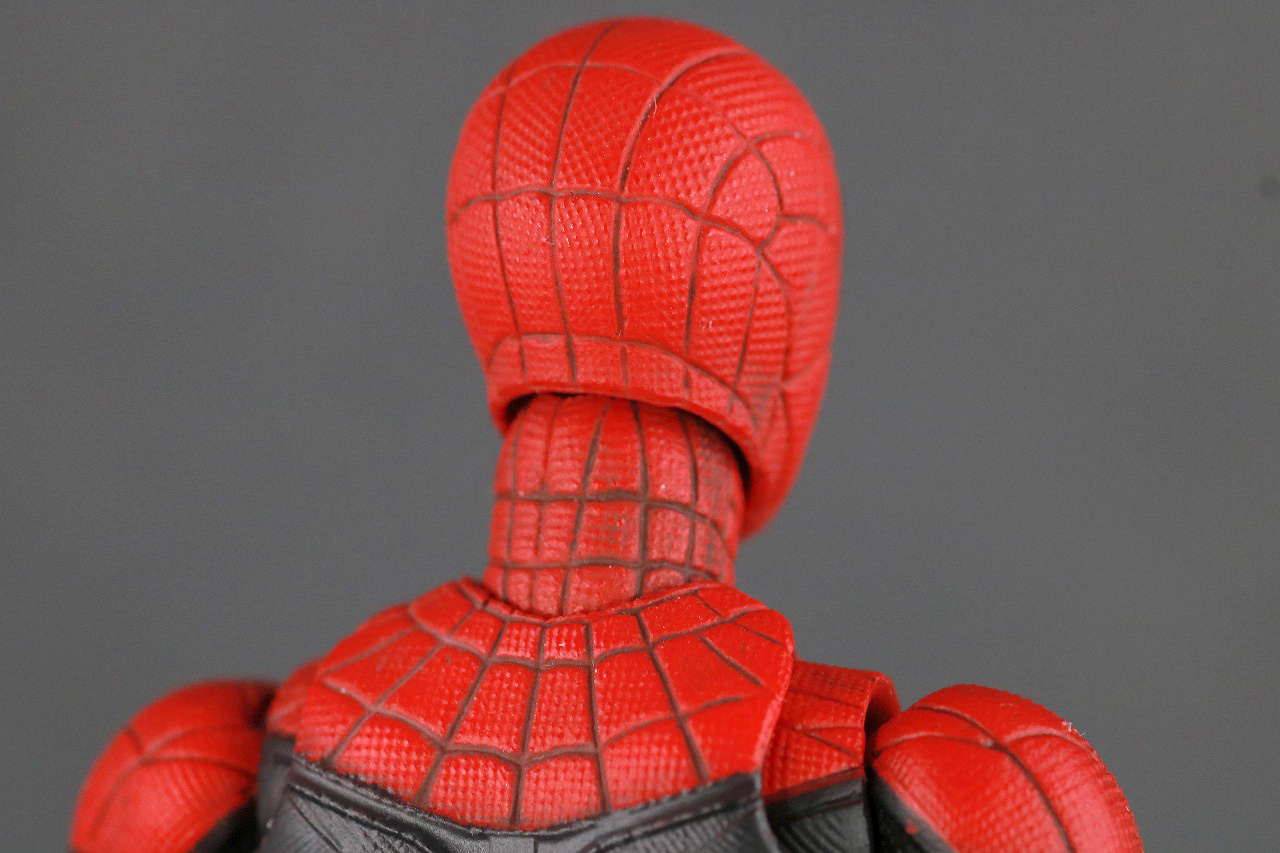 MAFEX　マフェックス　スパイダーマン　アップグレードスーツ　レビュー　本体